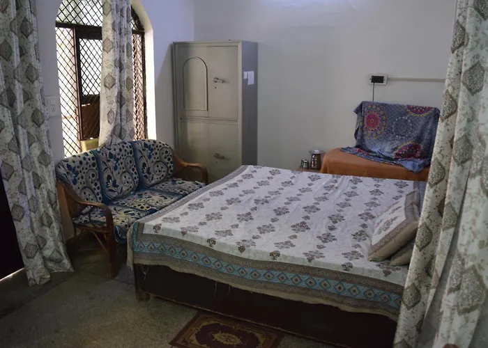 Thirteen Homestay